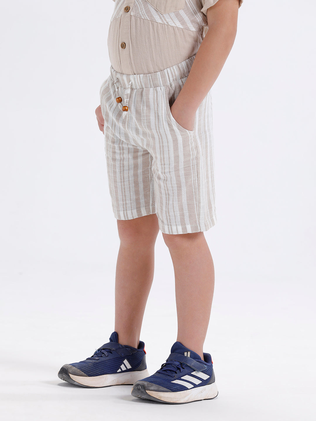 Boys Striped elasticated shorts