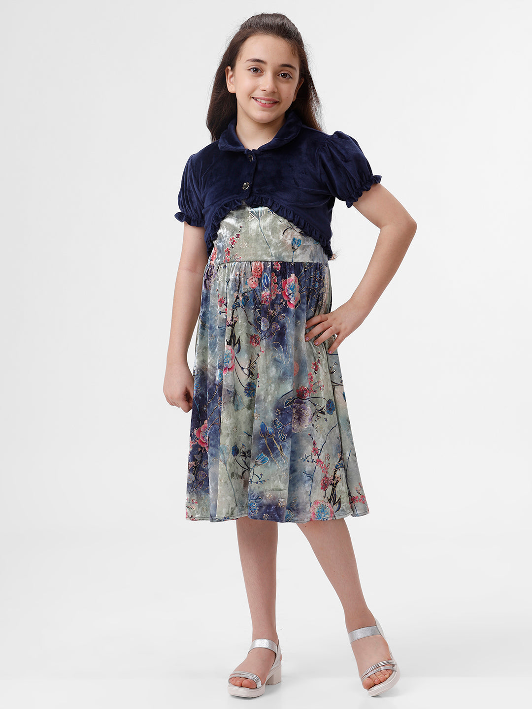 Girls Flock embrodery dress with velvet overcoat