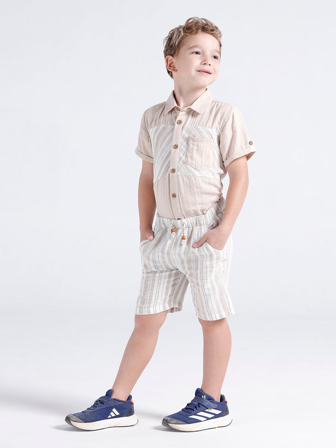 Boys Striped elasticated shorts