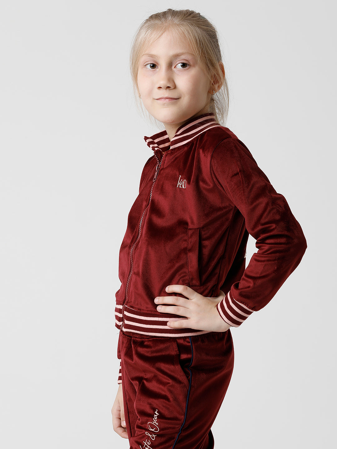 Red Velvet Star Sweatshirt