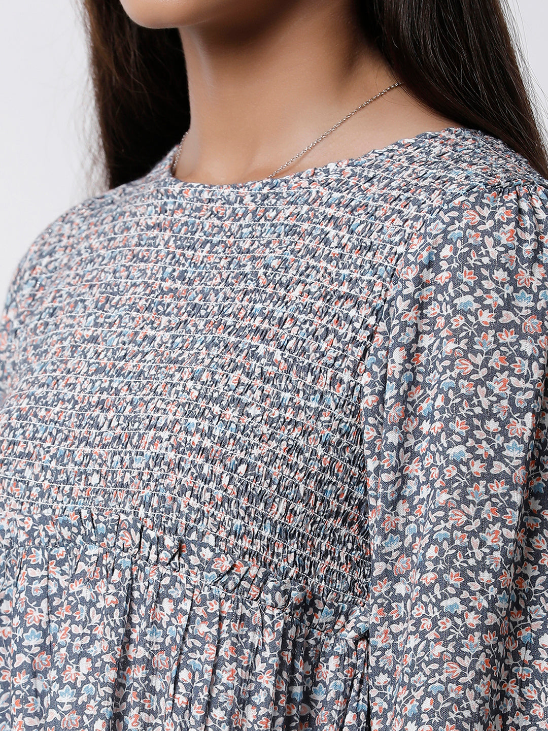 Ditsy Floral Printed Smocking Dress