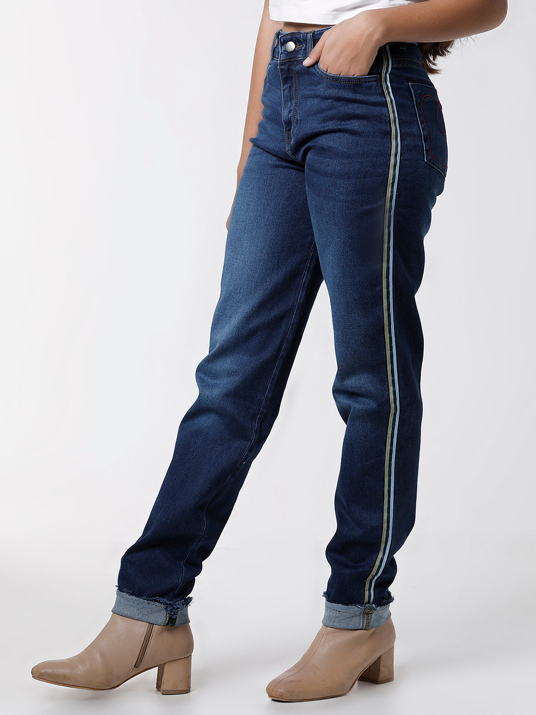 Girls Regular Fit Full Length Washed Jeans