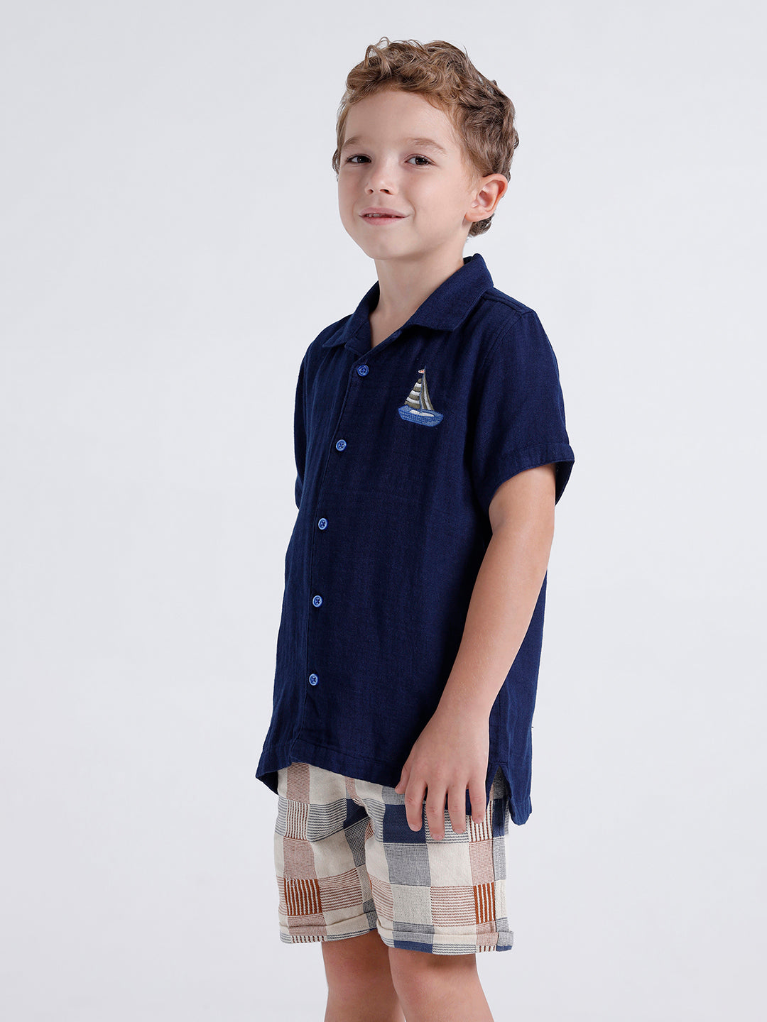 Boys short sleeve open collar shirt with chest embroidery