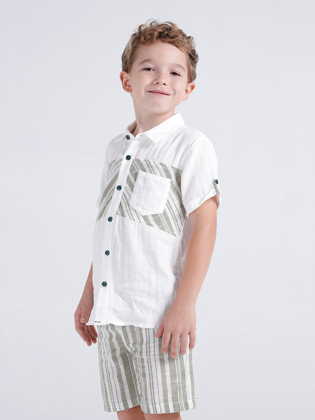 Boys Short sleeve shirt with stripe panel across front