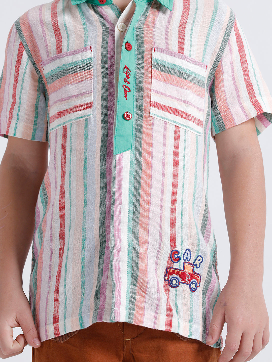 Boys short sleeve shirt with contrast collar & placket